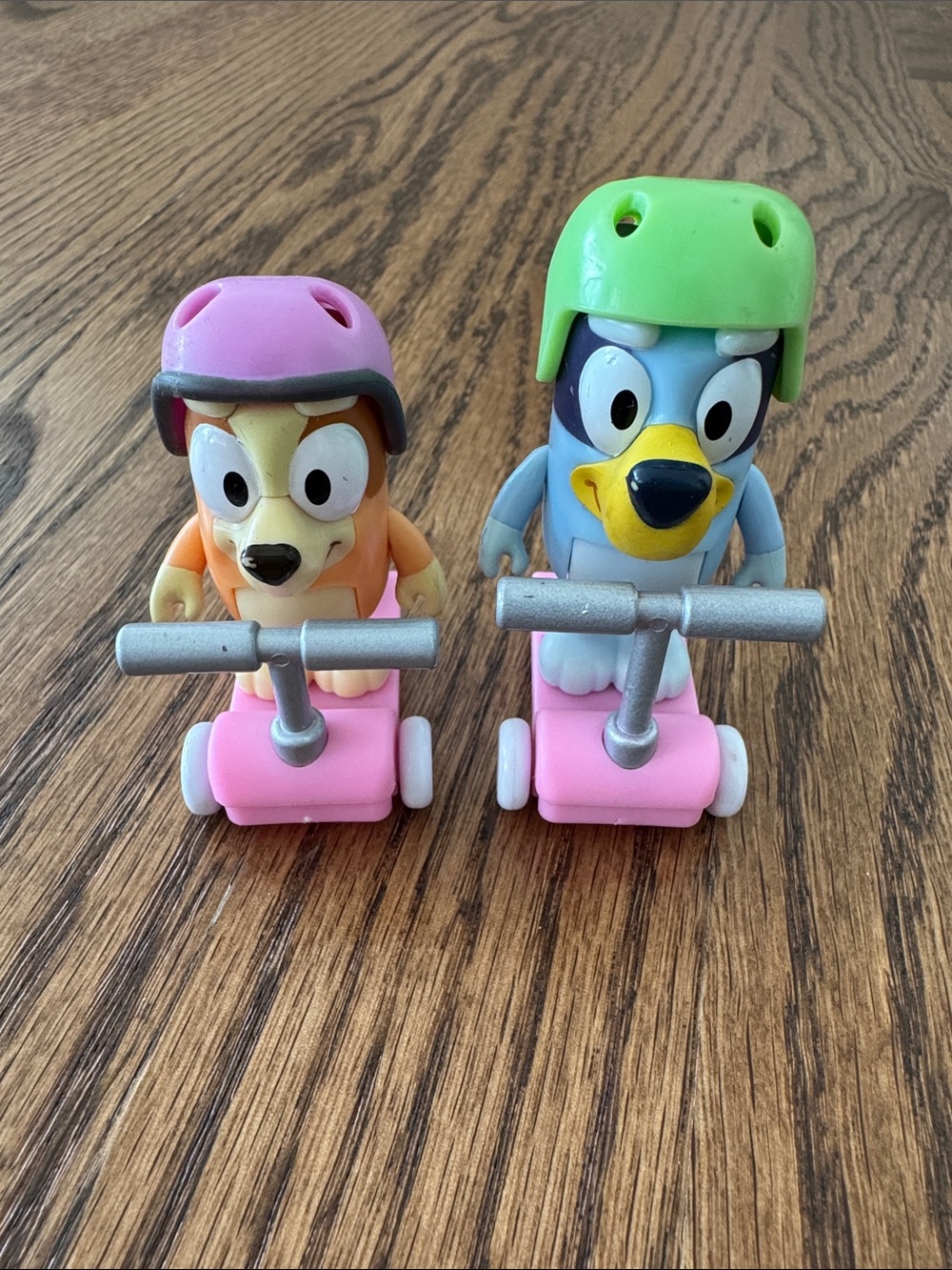 Bluey & Bingo’s Scooter Fun Playset